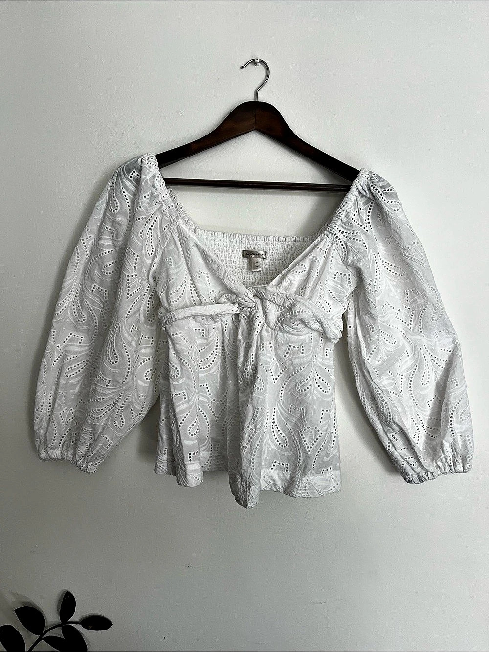 Banana Republic Eyelet Embroidered Blouse in White Medium